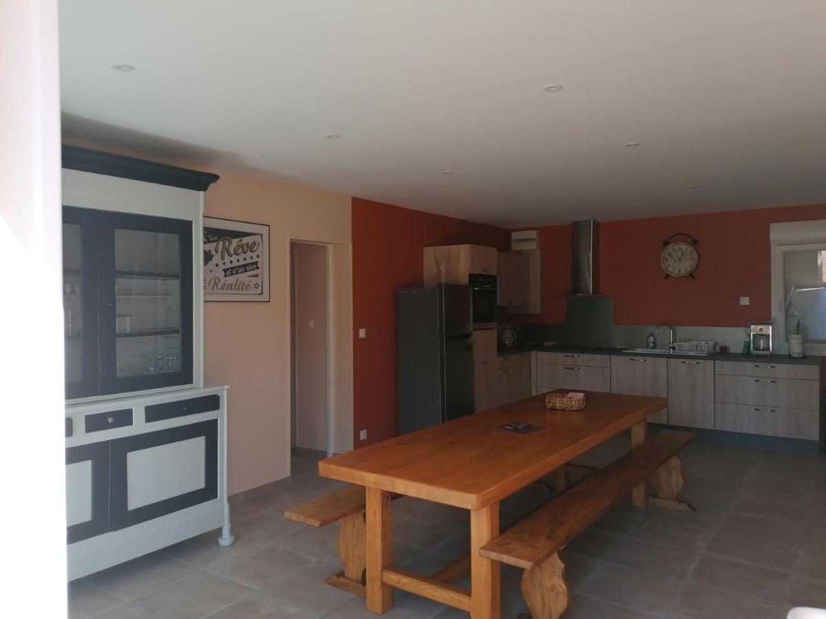 Gite De La Courtoisie Gavray-sur-Sienne Kültér fotó