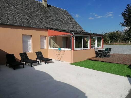 Gite De La Courtoisie Gavray-sur-Sienne Kültér fotó